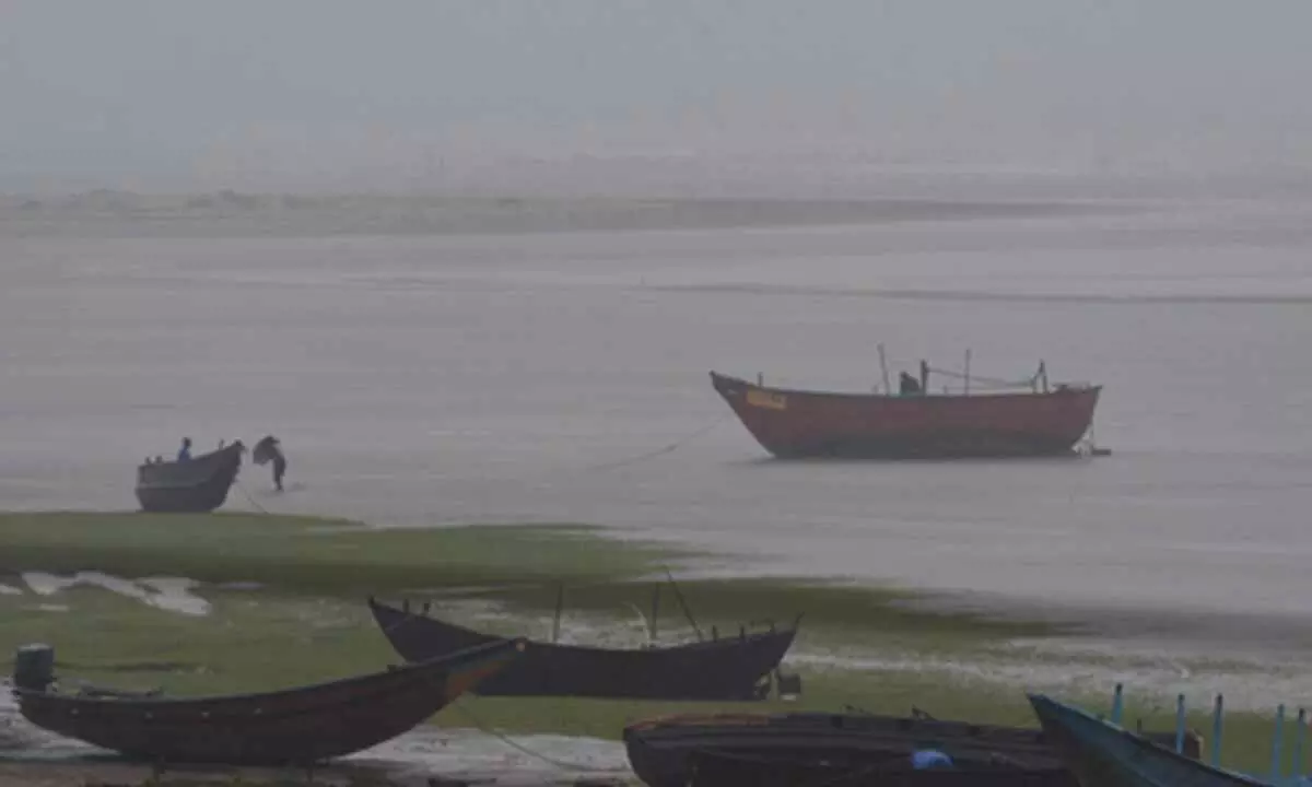 IMD warns intensification of twin weather systems brewing over Arabian Sea and Bay of Bengal IMD warns intensification of twin weather systems brewing over Arabian Sea and Bay of Bengal