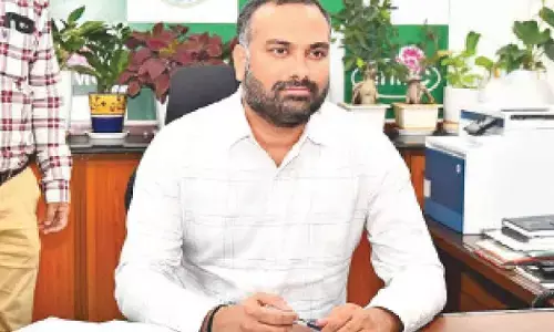 GHMC chief warns staff over sanitation lapses