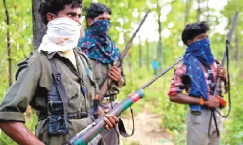 Bhupathis surrender shows cracks widened within Naxals