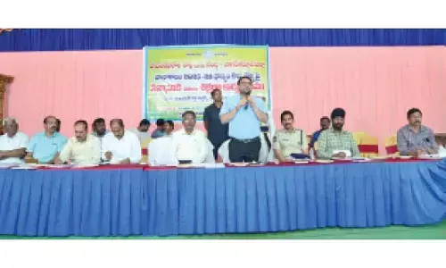 Collector assures smooth and planned procurement of paddy