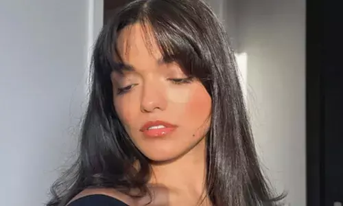 Rachel Zegler tapped to play Gloria Estefan in biopic