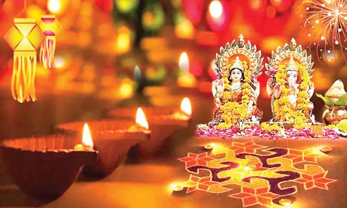 Happy Diwali 2025: Heartfelt Wishes, Quotes & Messages To Brighten Your Festival of Lights Happy Diwali 2025: Heartfelt Wishes, Quotes & Messages To Brighten Your Festival of Lights