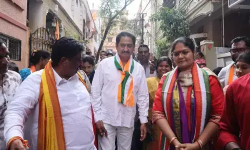 Congress starts campaign for Jubilee Hills bypoll, Naveen Yadavs wife joins