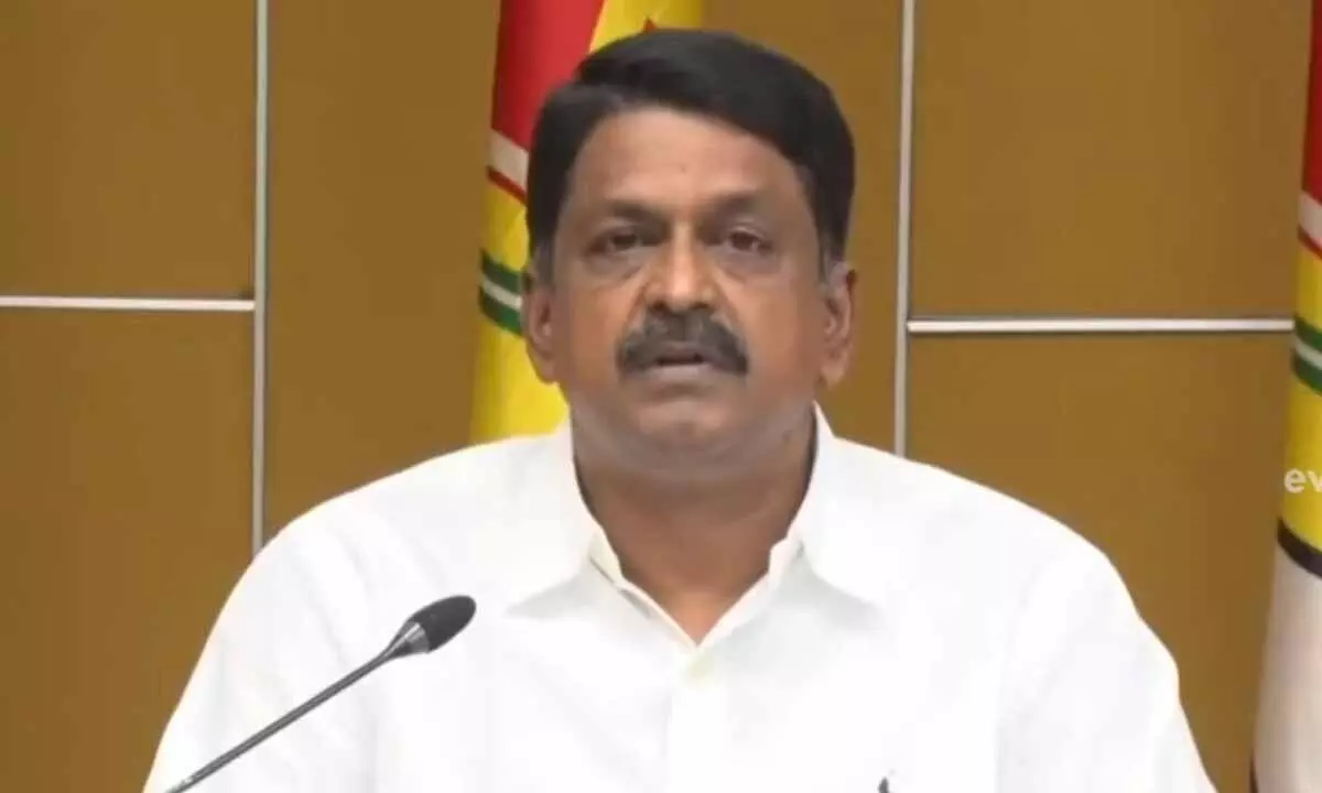 Ministers and police extend Diwali greetings to people Ministers and police extend Diwali greetings to people