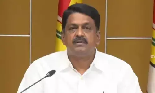 Ministers and police extend Diwali greetings to people