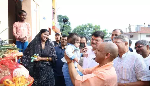 After setting a new record at Ayodhya Deepotsav, Chief Minister visits Nishad and Slum Basti After setting a new record at Ayodhya Deepotsav, Chief Minister visits Nishad and Slum Basti