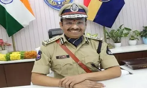 Hyderabad Commissioner cautions parents against ‘fake police’ calls