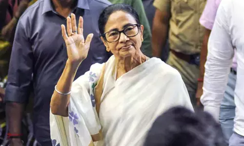 Mamata Banerjee pays tributes to Netaji’s soldiers on anniversary of Azad Hind govt