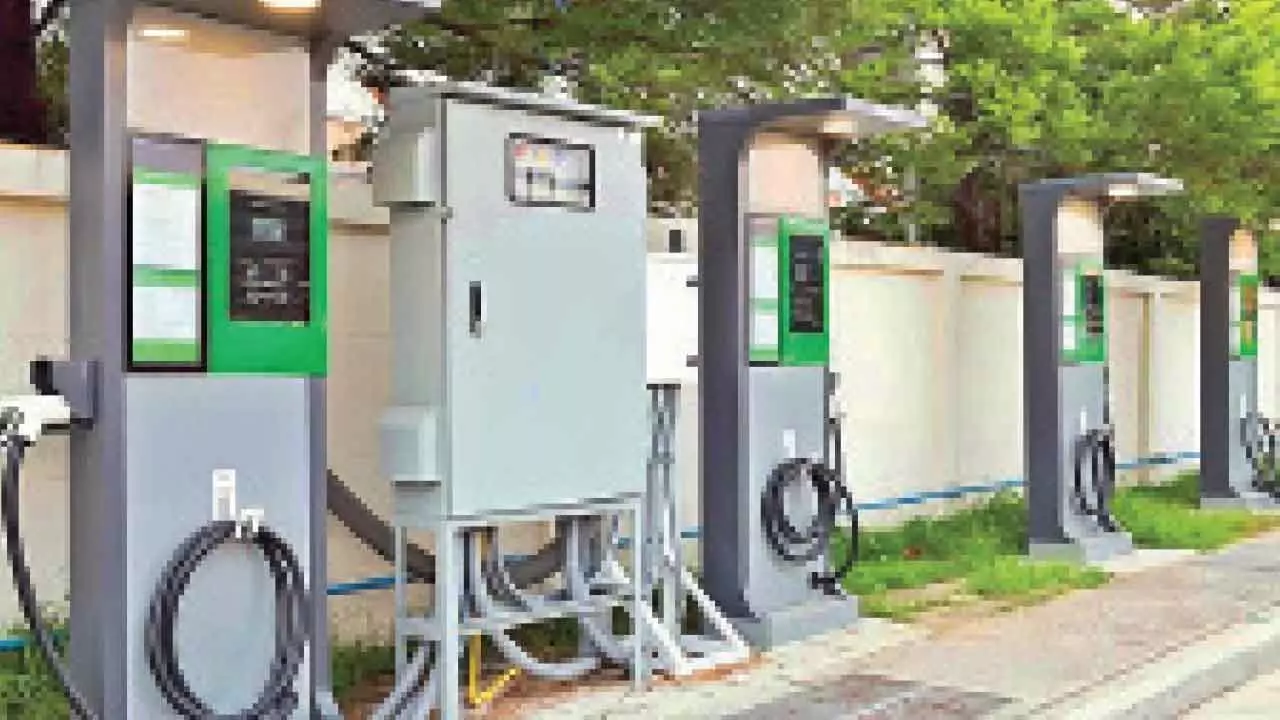 TGSPDCL launches drive for EV charging stations with subsidy TGSPDCL launches drive for EV charging stations with subsidy