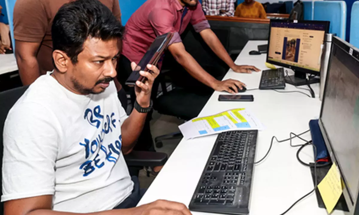 24,149 personnel deployed for monsoon relief operations in Chennai 24,149 personnel deployed for monsoon relief operations in Chennai