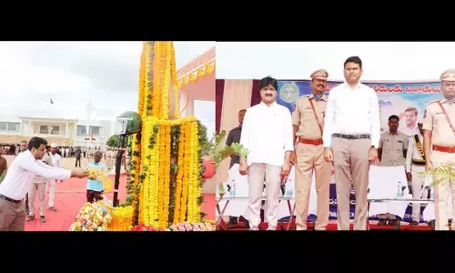 Tributes Paid to Brave Police Martyrs: Collector B.M. Santosh Hails Unforgettable Services of Police.