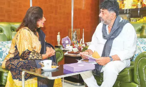 Post-spat: Kiran Shaw meets CM, Dy CM