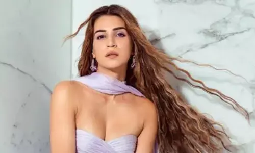 Kriti Sanon dazzles in dreamy lavender gown