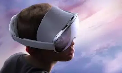 Samsung’s Galaxy XR Headset Launches at $1,700 Less Than Apple’s Vision Pro