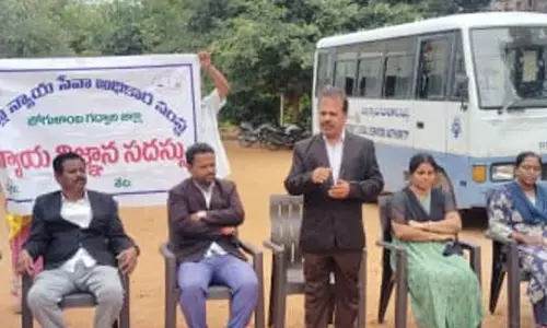 District Legal Services Authority Conducts Surprise Inspection at Government School and College Hostels in Gadwal