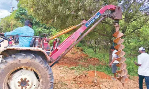 HYDRAA fences govt land, ensures protection for journalists’ plots