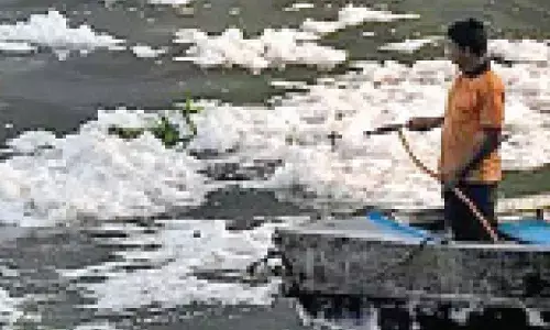 Govt to develop 17 model Chhath ghats along Yamuna