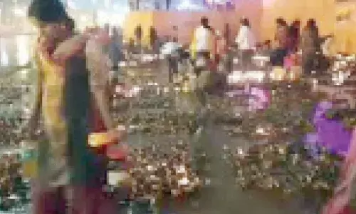 Sanitation workers sweep diyas in Ayodhya; SP condemns action
