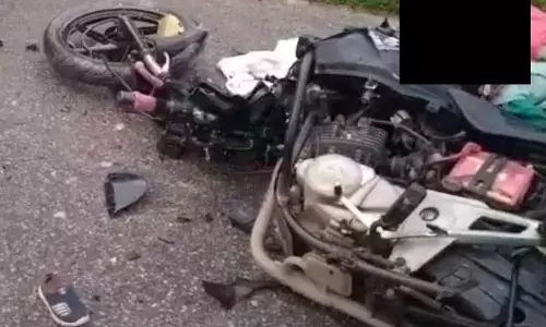 Four killed, one critically injured in Chikkaballapur bike-school bus collision; emergency response gaps highlighted