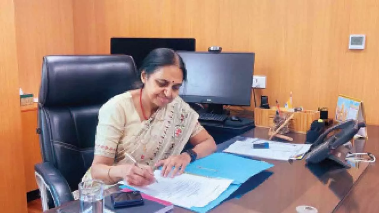 Prof Amita Aggarwal takes charge as AIIMS Bibinagar ED