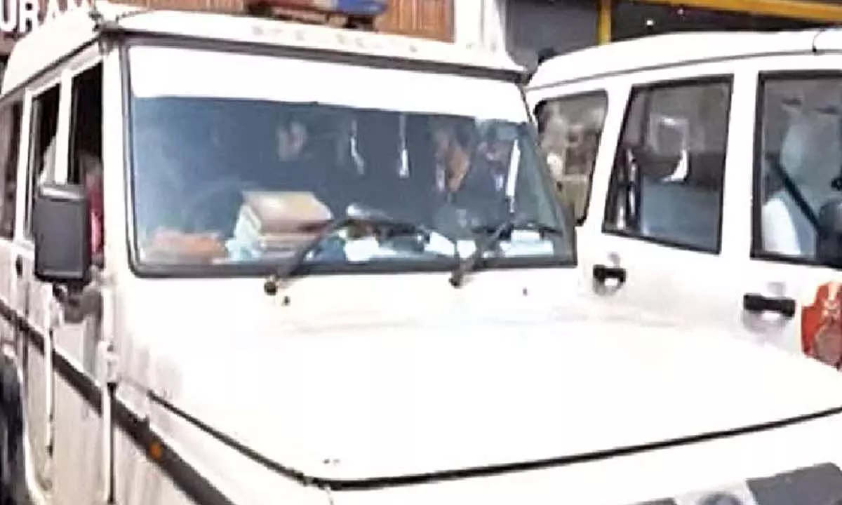 32 held in crypto fraud case