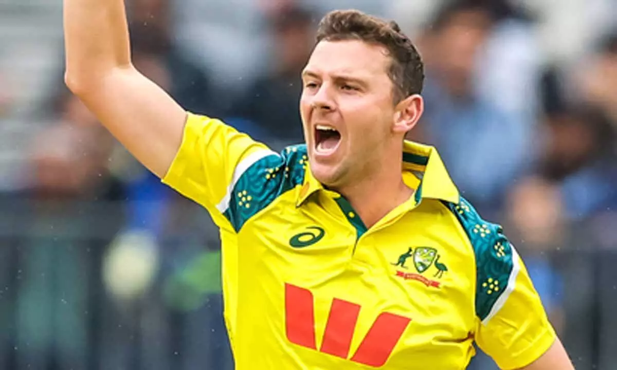 Hazlewood unwilling to bring change to his bowling after ‘bit unlucky’ spell against India Hazlewood unwilling to bring change to his bowling after ‘bit unlucky’ spell against India