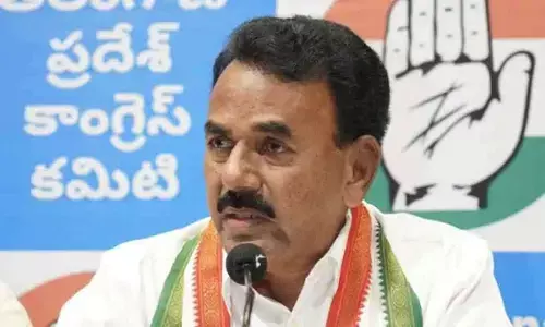 Excise Minister clarifies Murtaza retired voluntarily amid hologram tender row