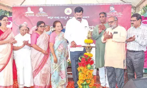 Young generation trapped by mobile addiction