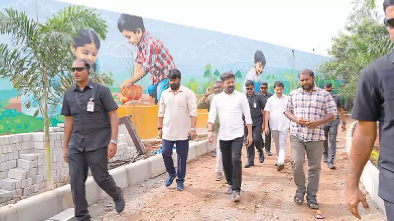 Revanth Reddy makes surprise stop at GHMC park in JH Revanth Reddy makes surprise stop at GHMC park in JH