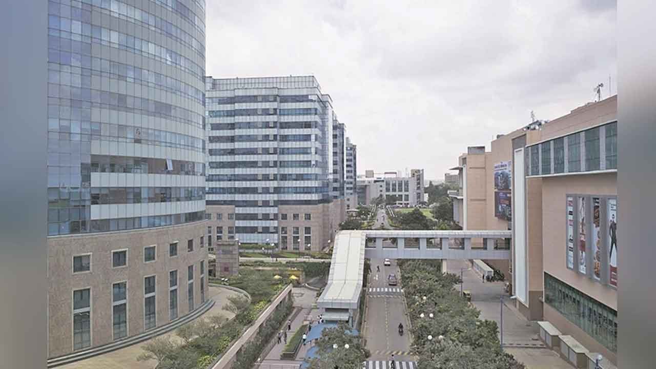 Real Estate Sector Sees Record Fund Mobilization in FY25