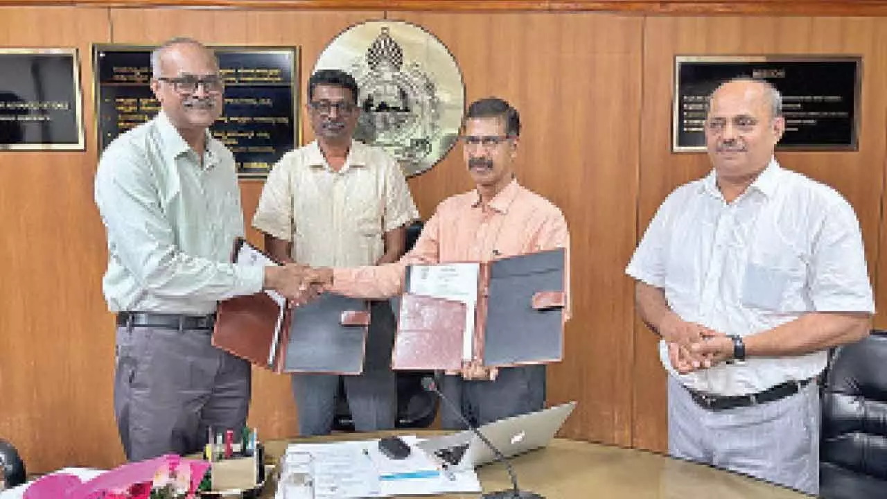 Mangalore University signs MoU with Malabar Cancer Centre to strengthen research and training Mangalore University signs MoU with Malabar Cancer Centre to strengthen research and training
