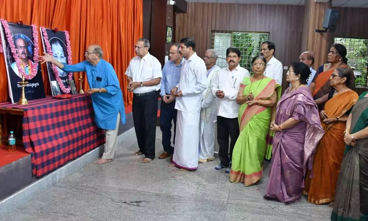 Prof. Viveka Rai Hails Writer Lalita Rai’s Intellectual Depth and Bhagavath Dinesh Ammannaya’s Unique Contribution to Yakshagana Prof. Viveka Rai Hails Writer Lalita Rai’s Intellectual Depth and Bhagavath Dinesh Ammannaya’s Unique Contribution to Yakshagana