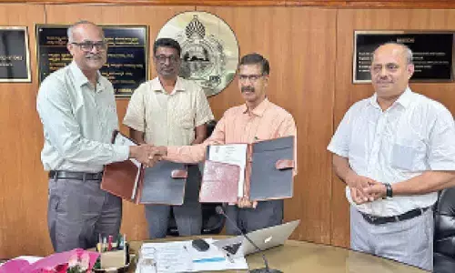 Mangalore University signs MoU with Malabar Cancer Centre to strengthen research and training