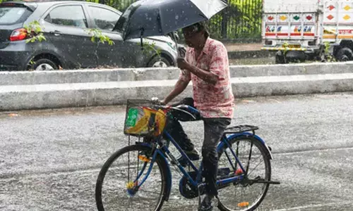 Bengal to receive heavy rain from Tuesday as a low-pressure area in Bay of Bengal likely to develop into a cyclone