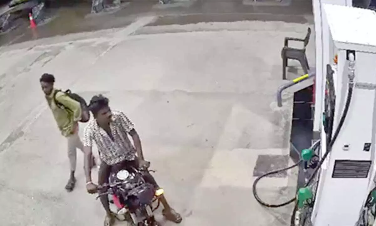 Police take pillion-rider who fled the scene into custody Police take pillion-rider who fled the scene into custody