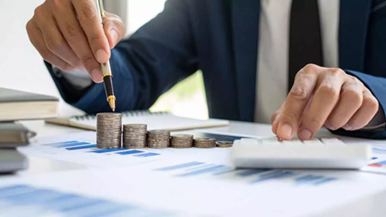 Strong domestic demand to keep India’s growth steady in 2nd half of FY26: Report Strong domestic demand to keep India’s growth steady in 2nd half of FY26: Report