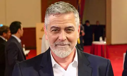 George Clooney recollects driving around Tony Bennettm getting yelled at by Frank Sinatra