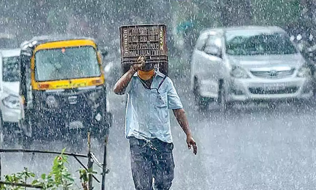 IMD issues warning of extremely heavy rainfall on October 28, 29 IMD issues warning of extremely heavy rainfall on October 28, 29