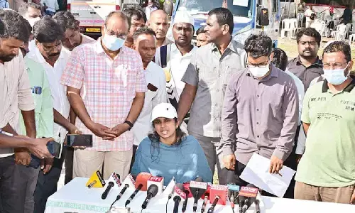 Bodies of private bus accident victims handed over to families