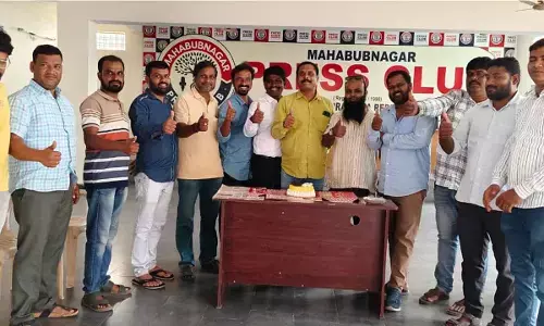 Mahabubnagar TUWJ(IJU) Members Celebrate Srigiri Vijay Kumar Reddy’s Victory as President of Hyderabad Press Club