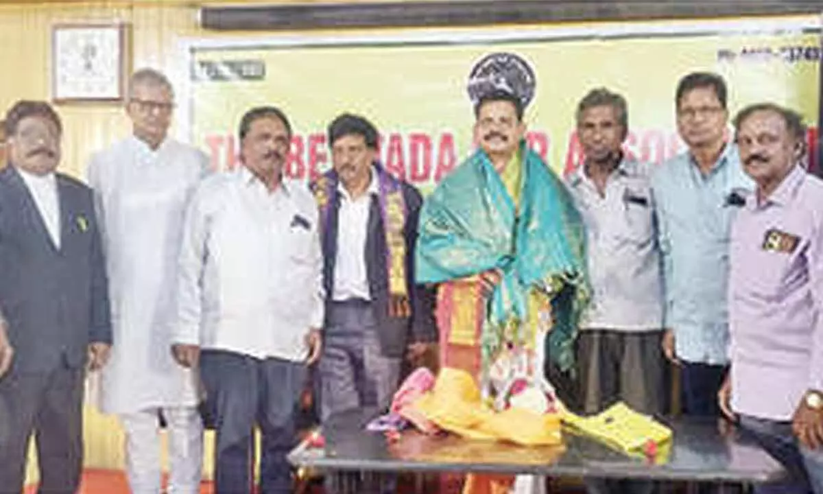 Basha new convener of AP District Bar Federation Basha new convener of AP District Bar Federation