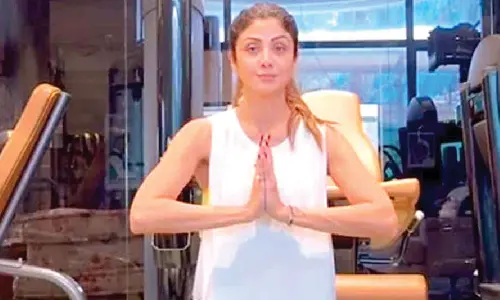 Shilpa Shetty throws a Monday motivation challenge focused on balance