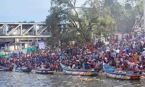 Devotees upset over closure of Godavari ghats