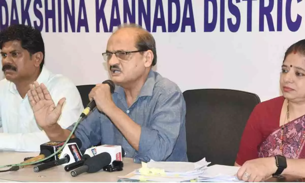 Why Is RSS Not Registered in India? Asks Congress Spokesperson Why Is RSS Not Registered in India? Asks Congress Spokesperson