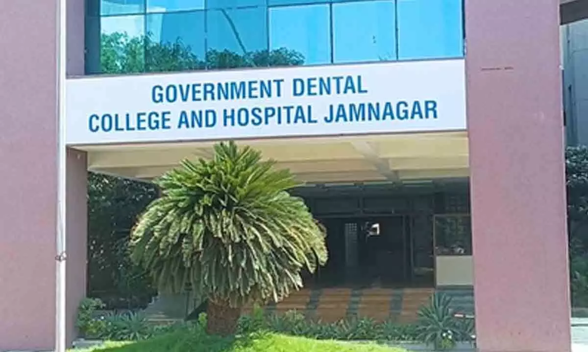 Gujarat’s dental college wins award for 2nd consecutive year, patients praise its awareness drives Gujarat’s dental college wins award for 2nd consecutive year, patients praise its awareness drives