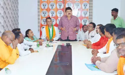 Cong betrayed Divyangs too, alleges Telangana BJP chief