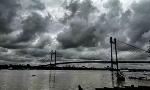 South Bengal to receive light to moderate rain as after-effect of Cyclone Montha