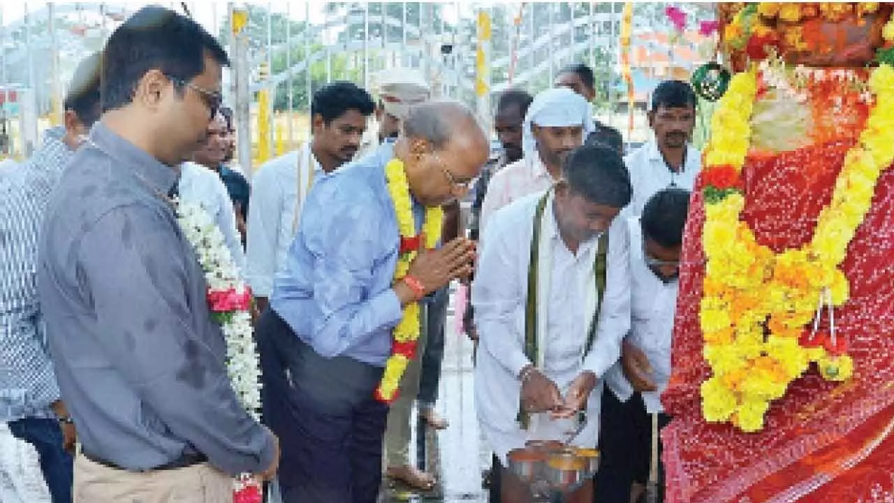 Medaram devpt works must be long-lasting: PS