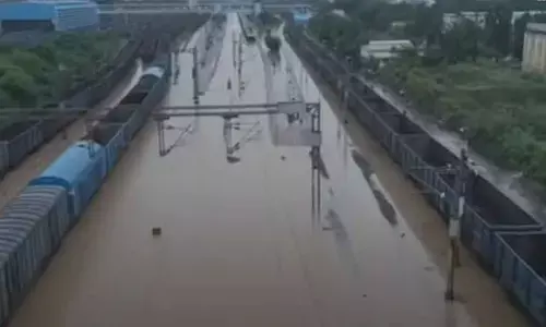 Incessant rains paralyse normal life in Telangana