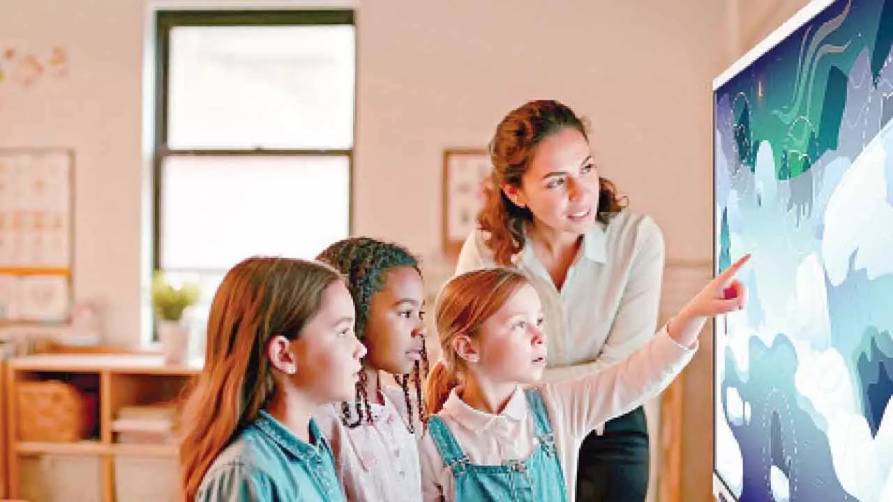 The classroom revolution: Turning lessons into living experiences The classroom revolution: Turning lessons into living experiences